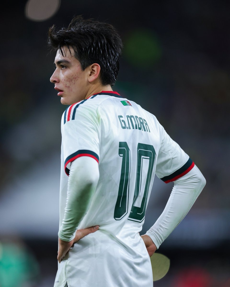 Gilberto Mora Mexico 17-year-old