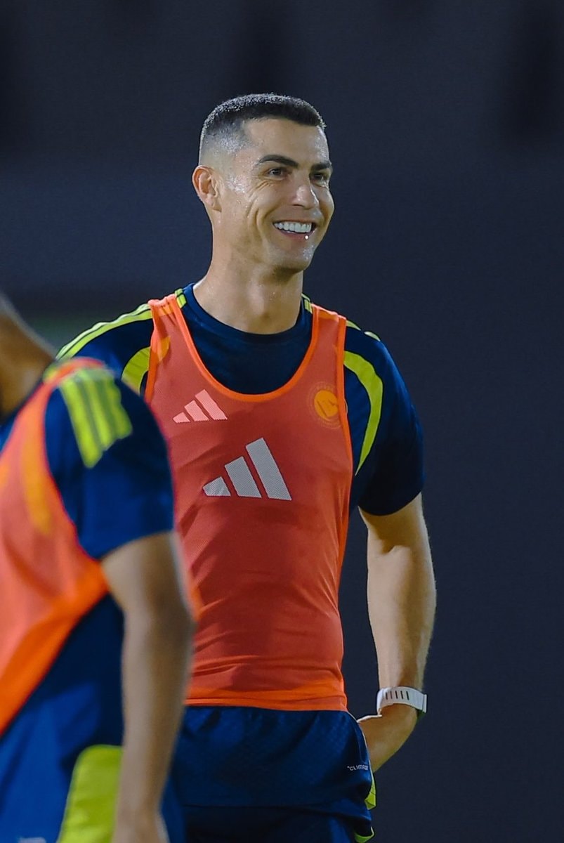 Cristiano Ronaldo Al Nassr training (photo 3 of 3)
