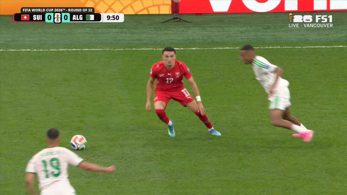 Breel Embolo goal Switzerland vs Algeria