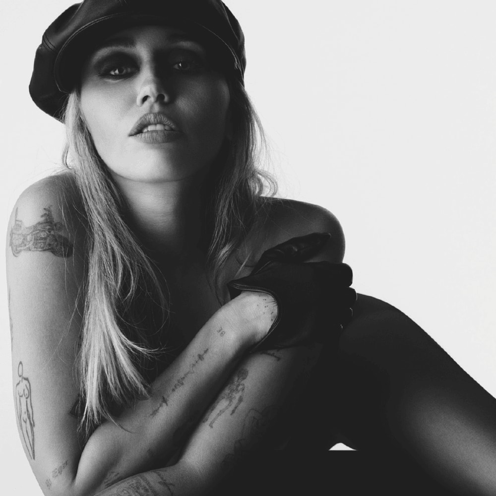Miley Cyrus Bass Persuades #1