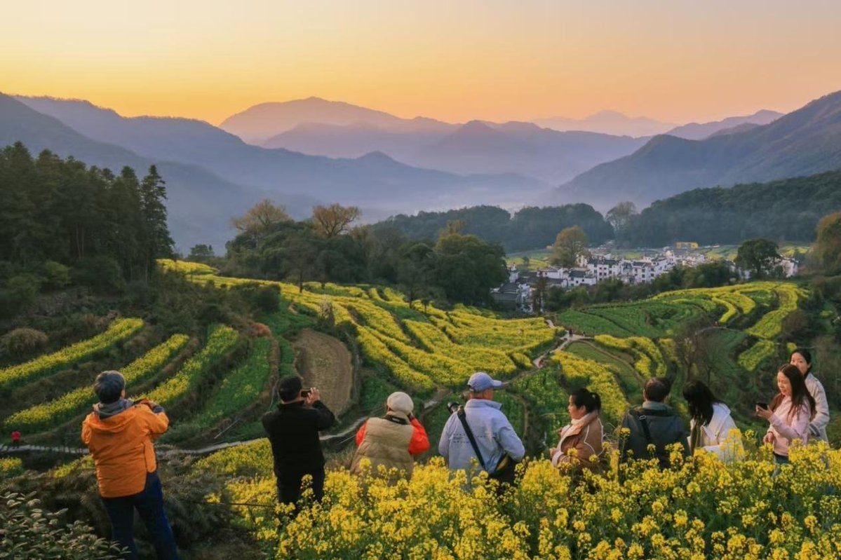 Wuyuan Jiangxi terraces and Huizhou villages (photo 2 of 4)