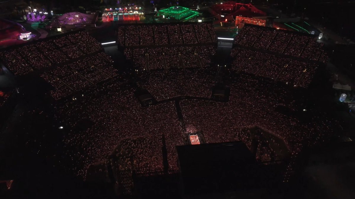 Shakira stadium sold out