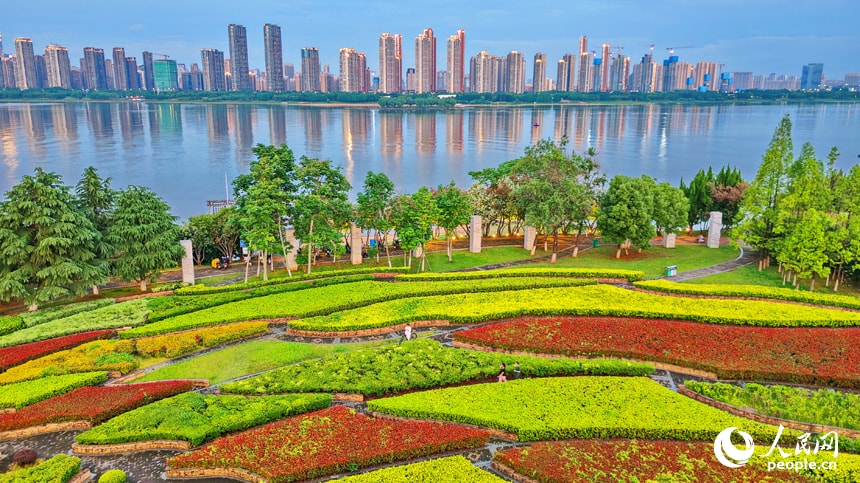 Ganjiang Citizen Park Nanchang (photo 4 of 4)