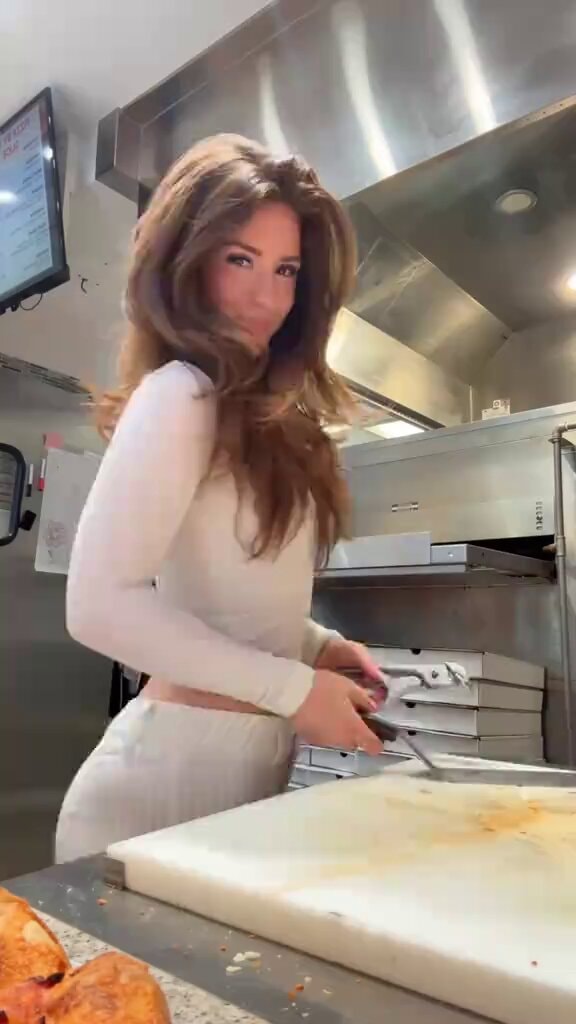 Pizza cutter moment