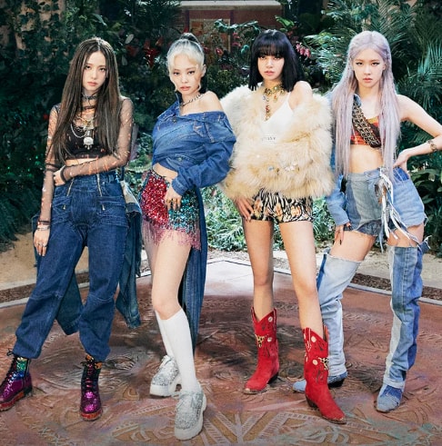 BLACKPINK NCT DREAM debut anniversary (photo 1 of 2)