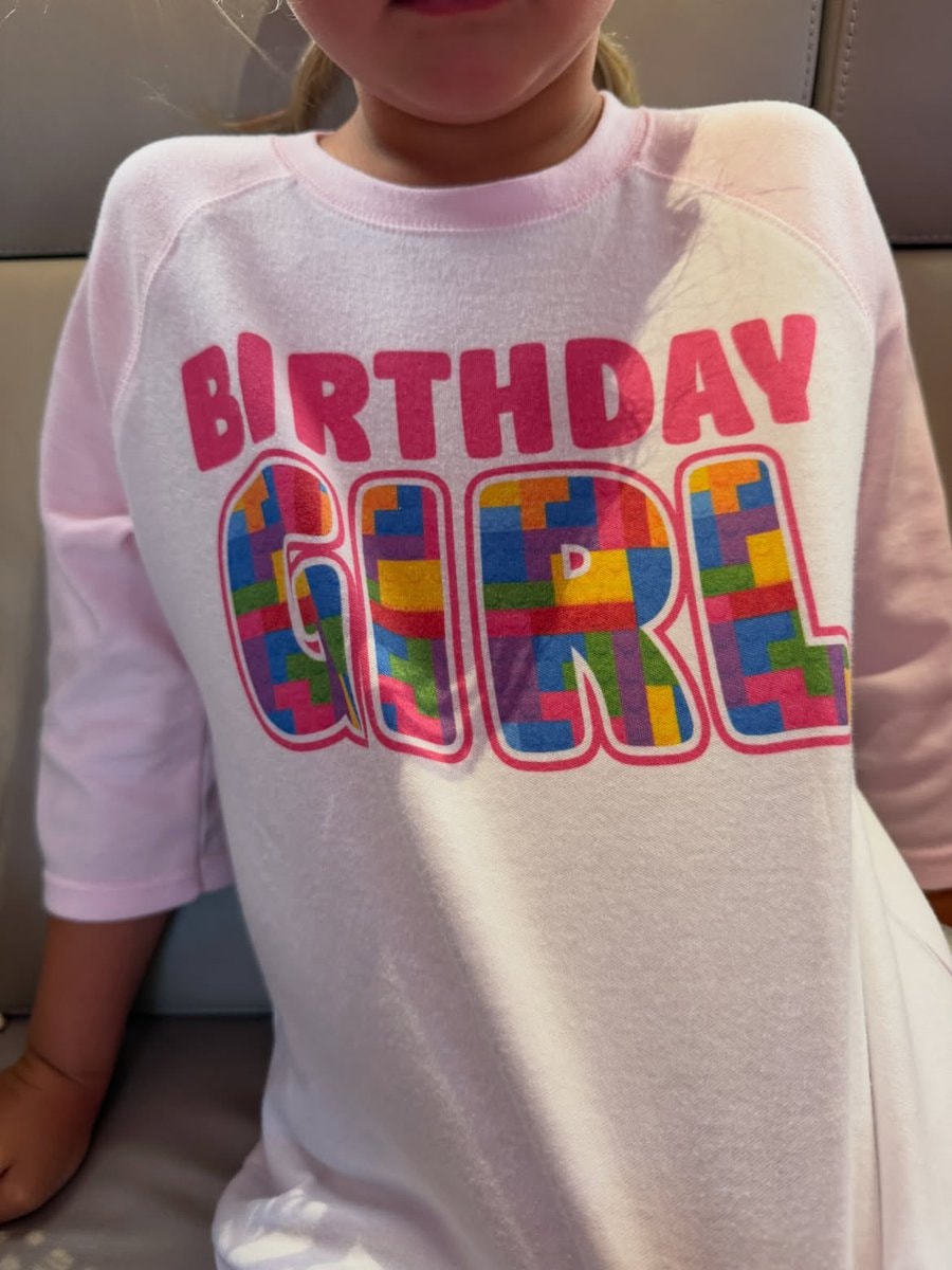 Katy Perry shares Daisy Dove LEGOLAND birthday moments (photo 2 of 4)