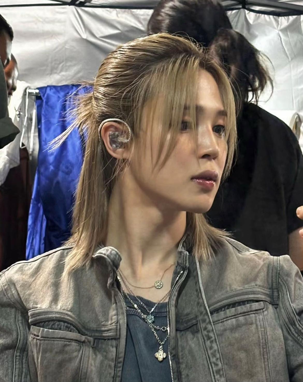 Jimin performance moment (photo 2 of 4)