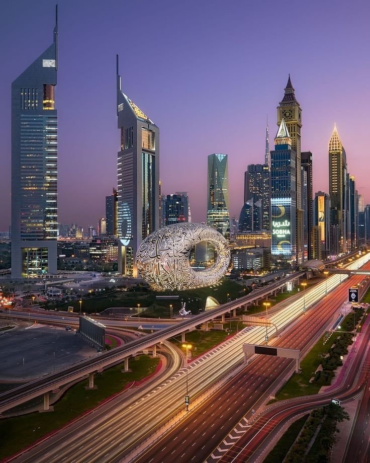 Dubai cityscape highway interchange (photo 3 of 4)