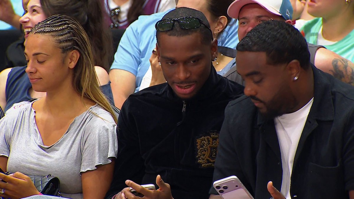 Shai Gilgeous-Alexander at WNBA game Shai Gilgeous-Alexander at WNBA game