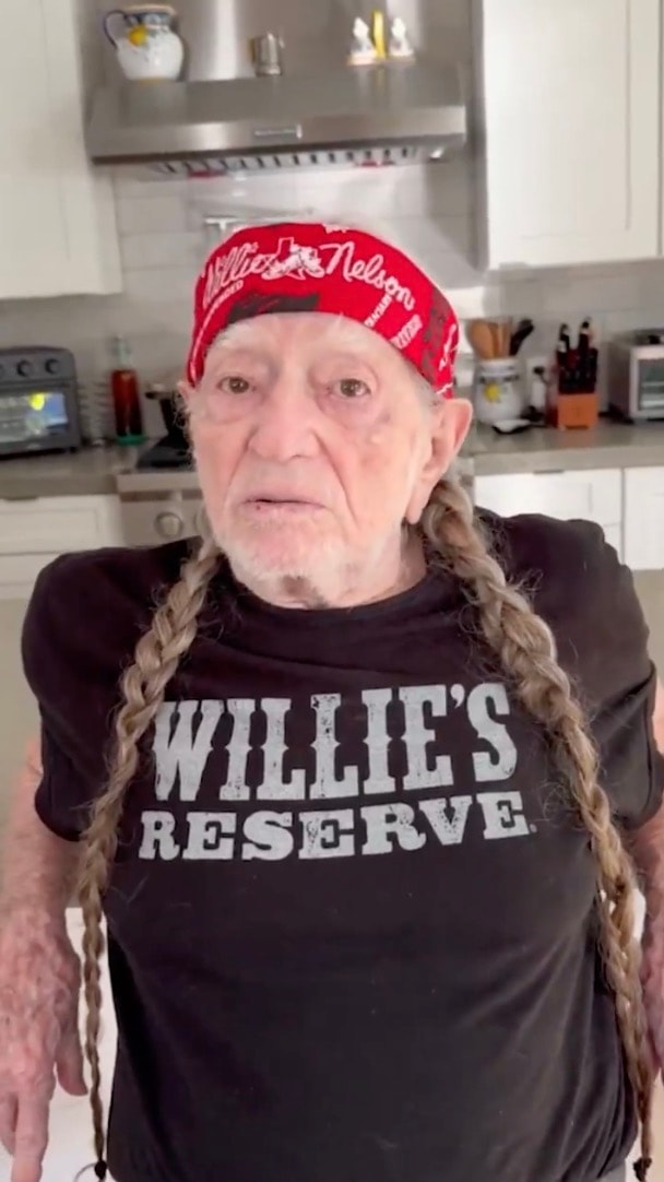 Willie Nelson endorses James Talarico