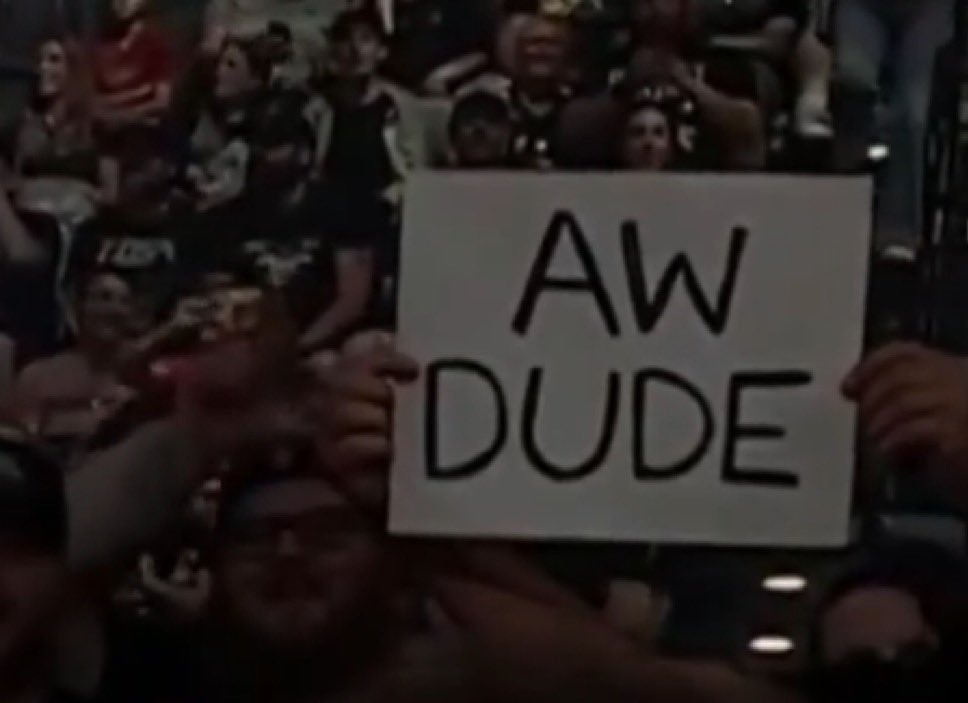 AEW Dynamite review live stream (photo 2 of 4)
