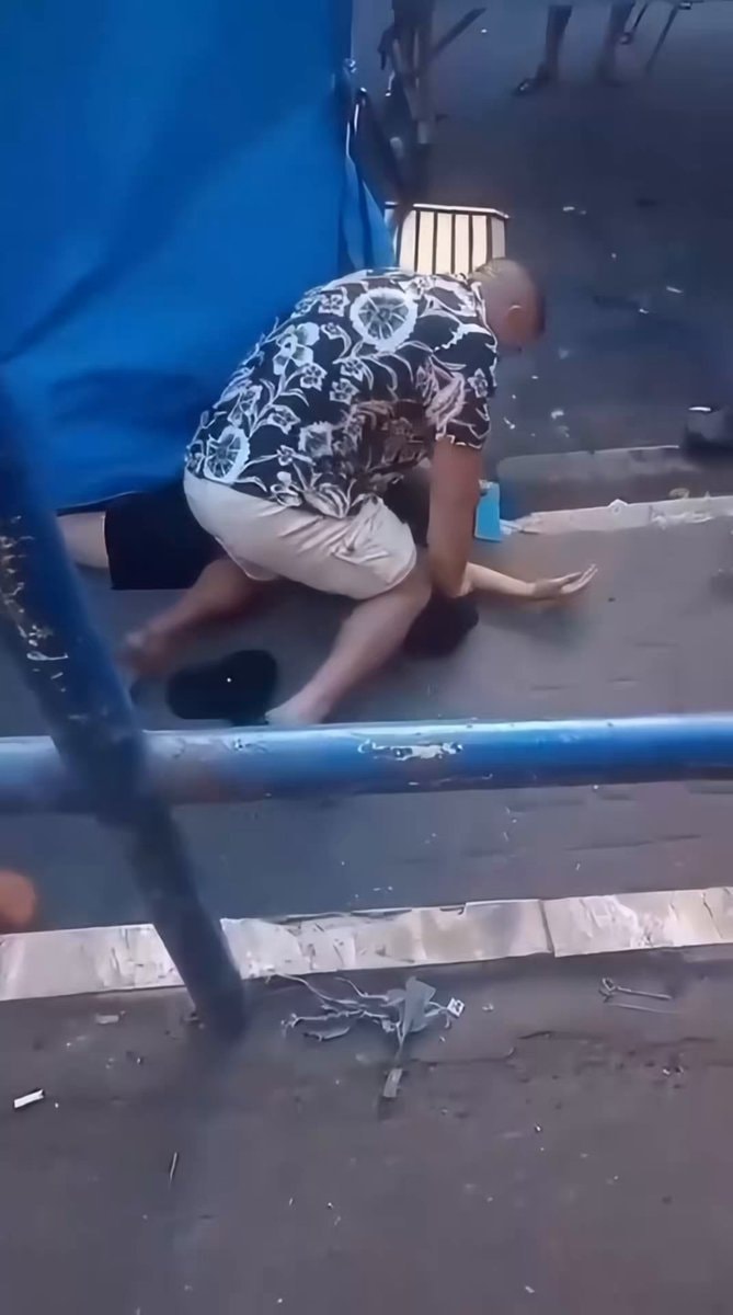 Rio de Janeiro theft fight