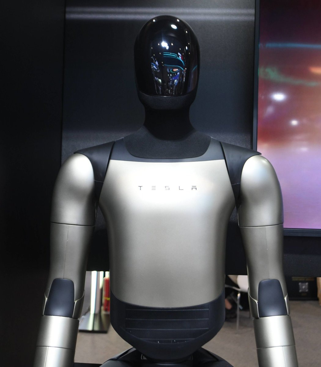 Elon Musk Optimus Academy School for Robots Elon Musk Optimus Academy School for Robots