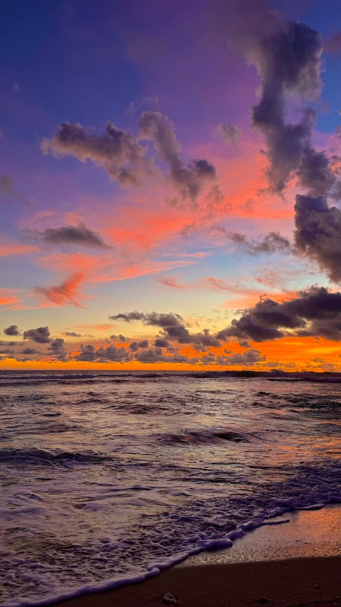 Maldives sunset (photo 4 of 4)