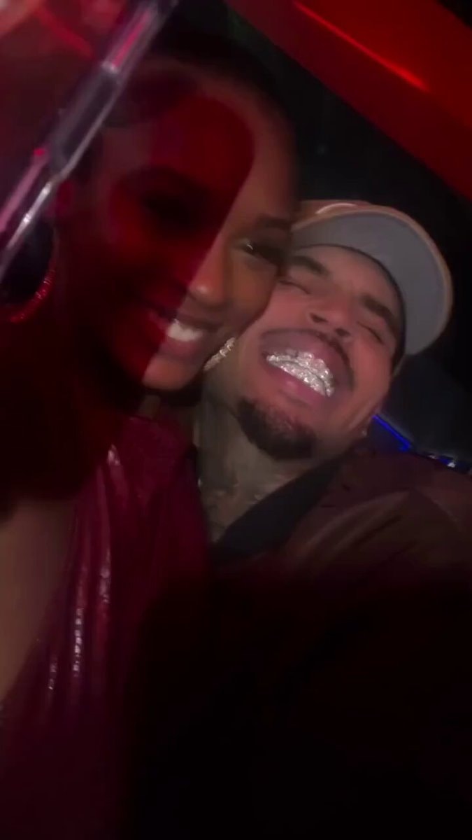 Chris Brown fan moment