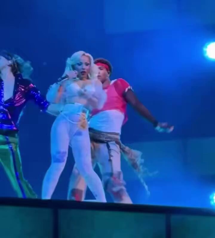 Doja Cat Get Into It Yuh