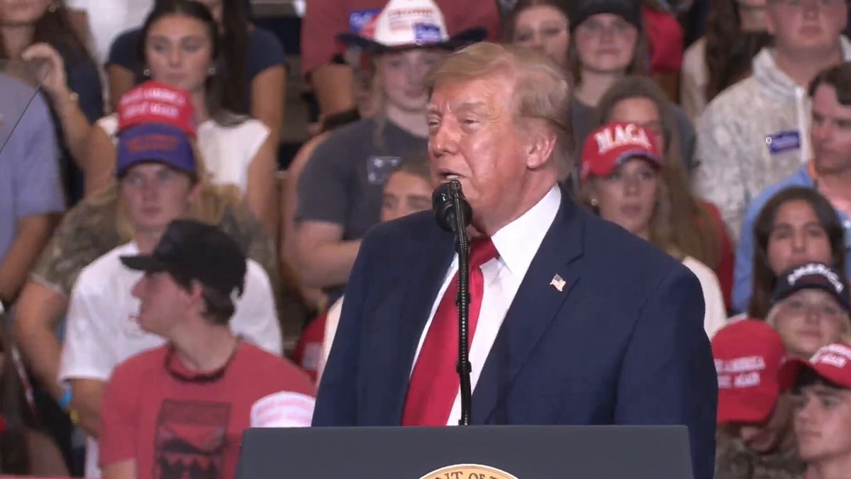 Trump on Trannie Annie Andrews
