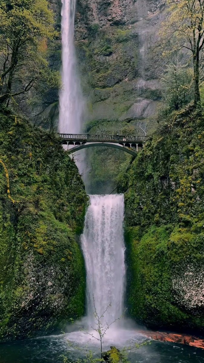 Multnomah Falls Oregon