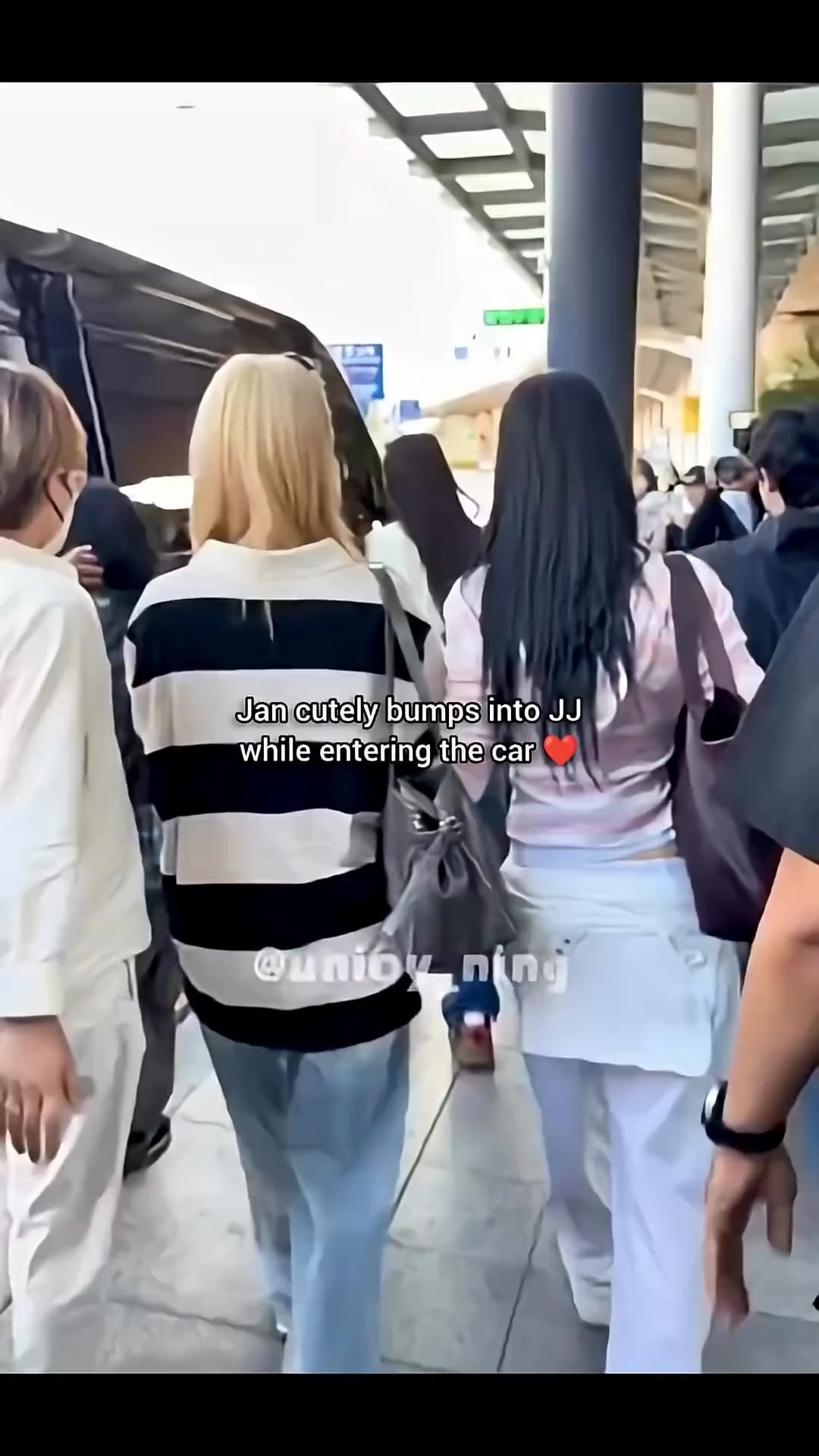 Jan and JJ car moment