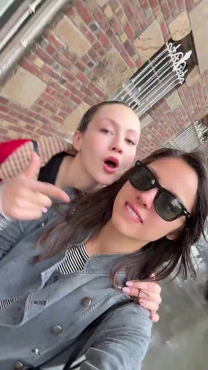 Olivia Rodrigo Iris Apatow the cure