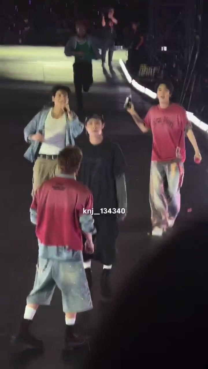 Run water fight moment