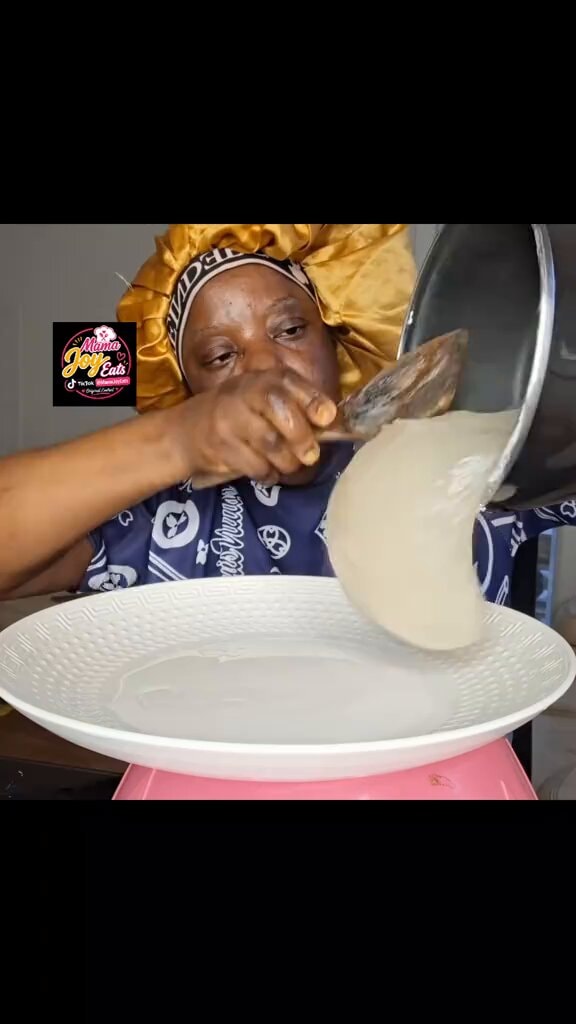 gold bonnet blue shirt food