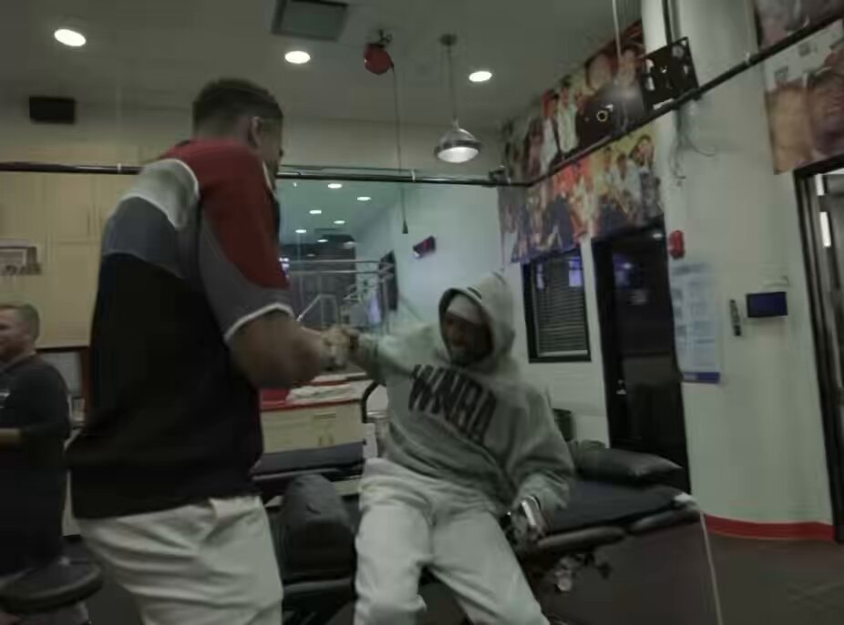 Giannis and Bam gym chat
