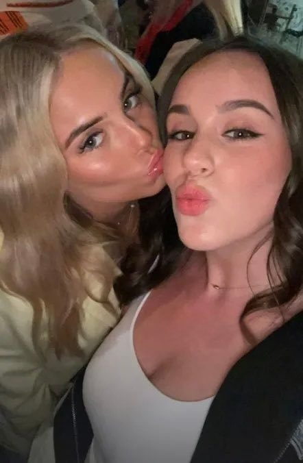 Millie Gibson & Ellie Leach