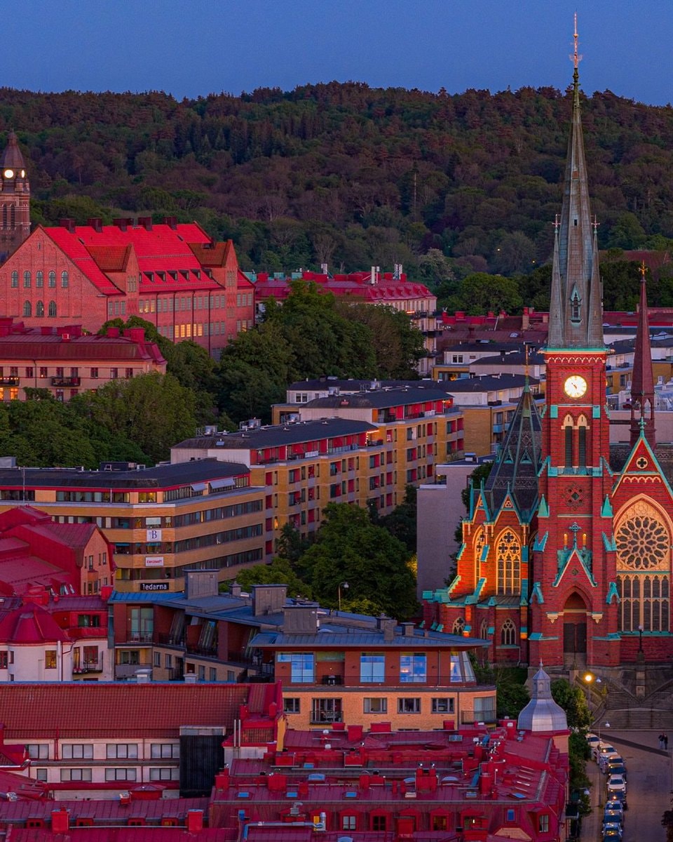 Oscar Fredrik Church (photo 2 of 4)