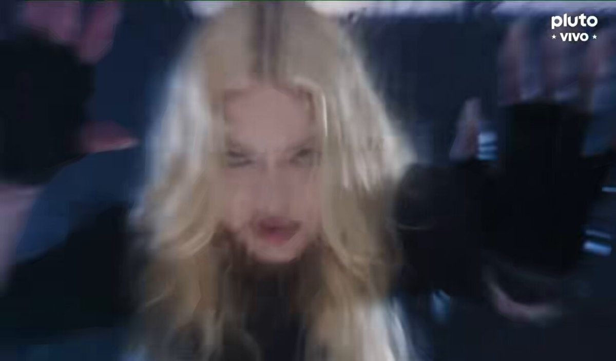 Madonna Sabrina Carpenter VMA performance