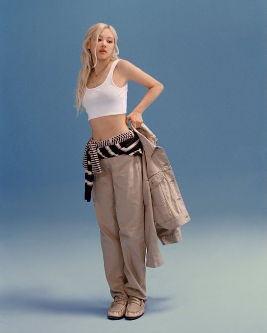ROSÉ LEVI'S campaign
