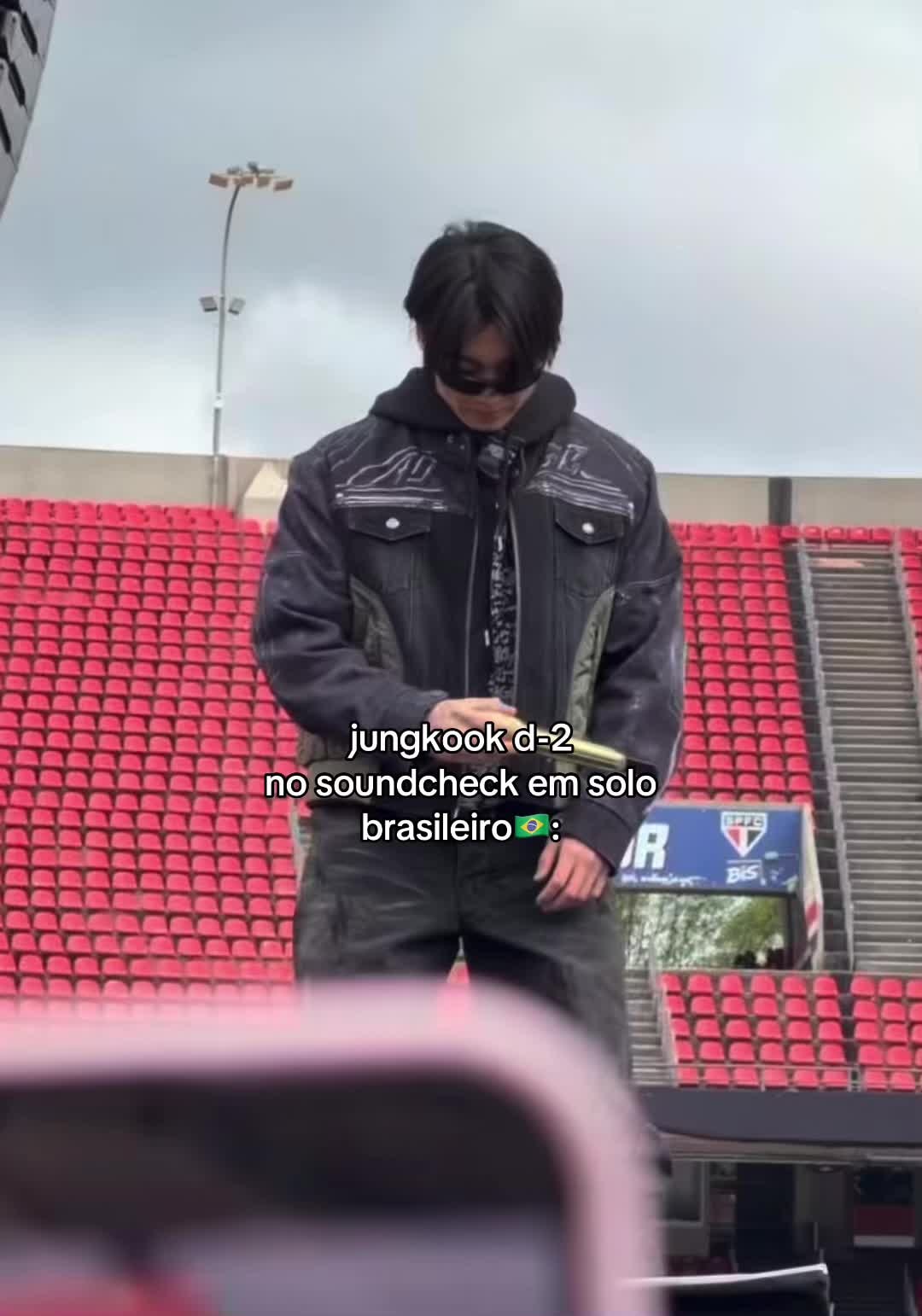 Jungkook d-2 Brazil solo