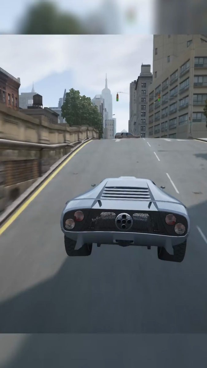 GTA 4 Niko car jump