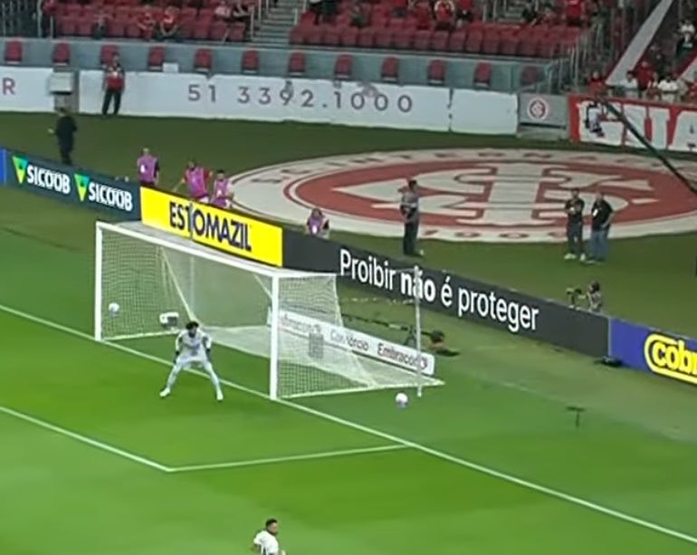 Brasileirão betting protest boards (photo 4 of 4)