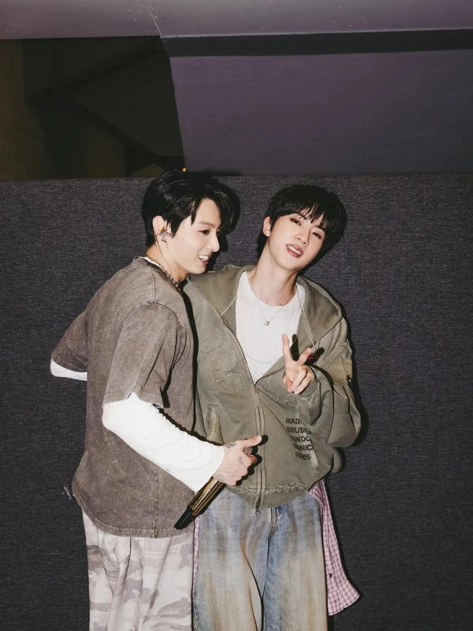 JIN Weverse post with Jimin (photo 2 of 3)