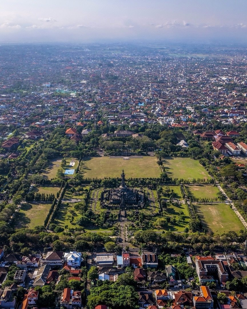 Bajra Sandhi Monument Bali (photo 2 of 4)