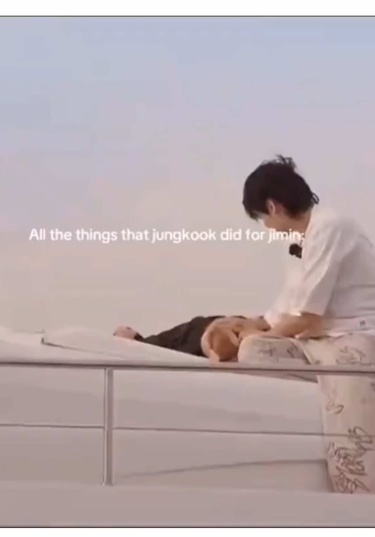 Jungkook sweet way of showing love 🥺❤️‍🩹
