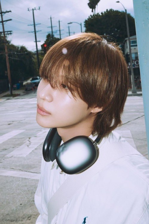 Taemin SHINee birthday (photo 2 of 2)