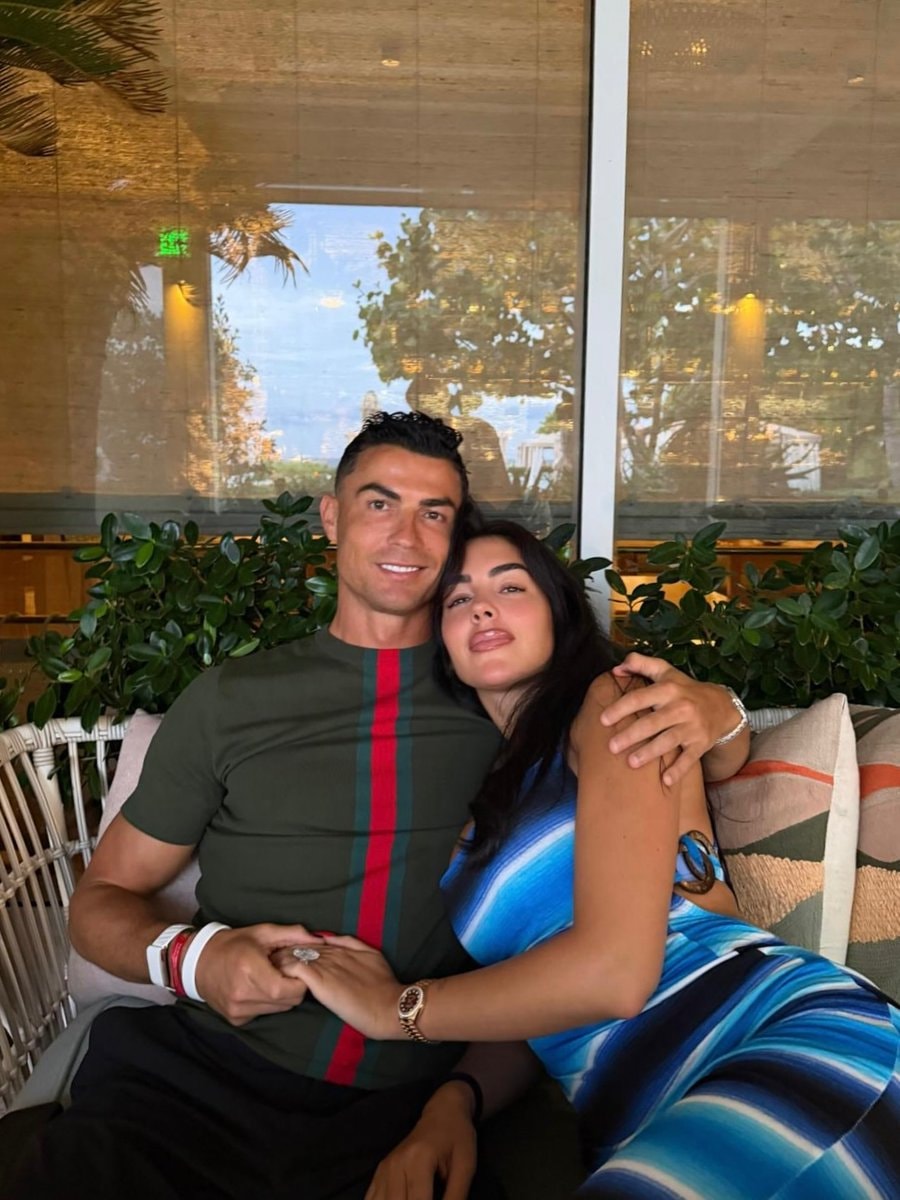 Cristiano Ronaldo married (photo 2 of 2)