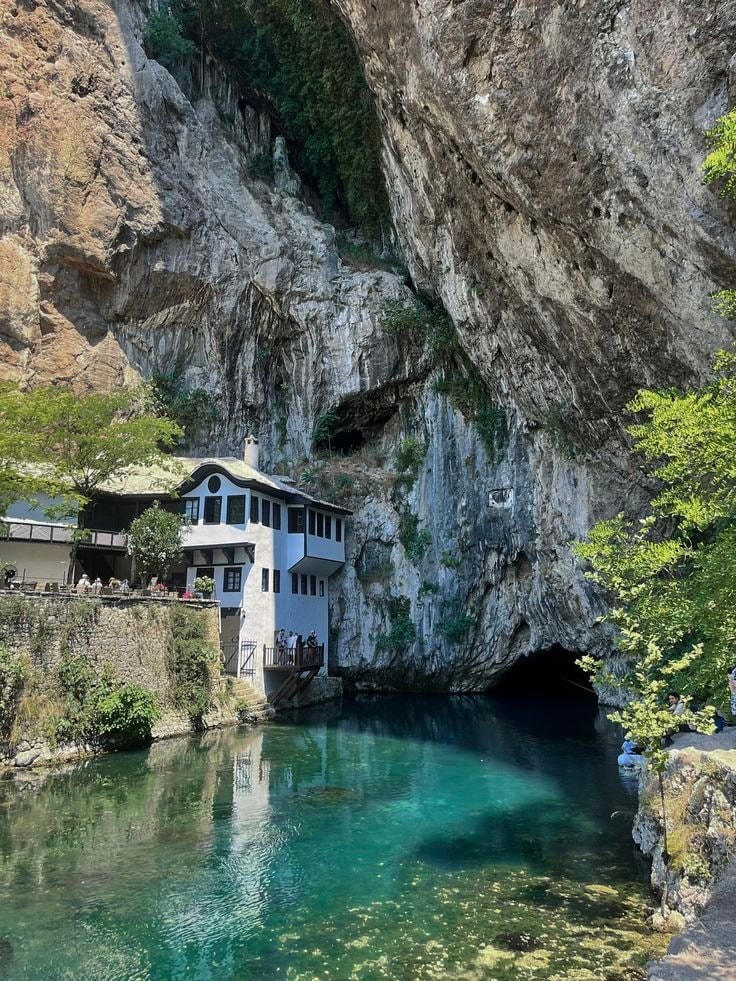 Mostar Bosnia (photo 3 of 4)