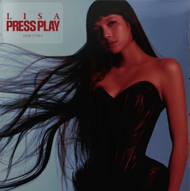 Lisa Press Play EP announcement (photo 1 of 2)