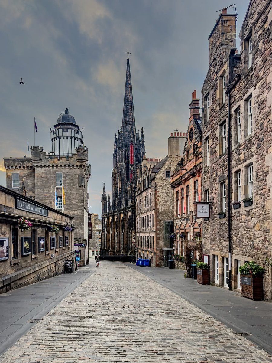 Edinburgh morning view (photo 4 of 4)