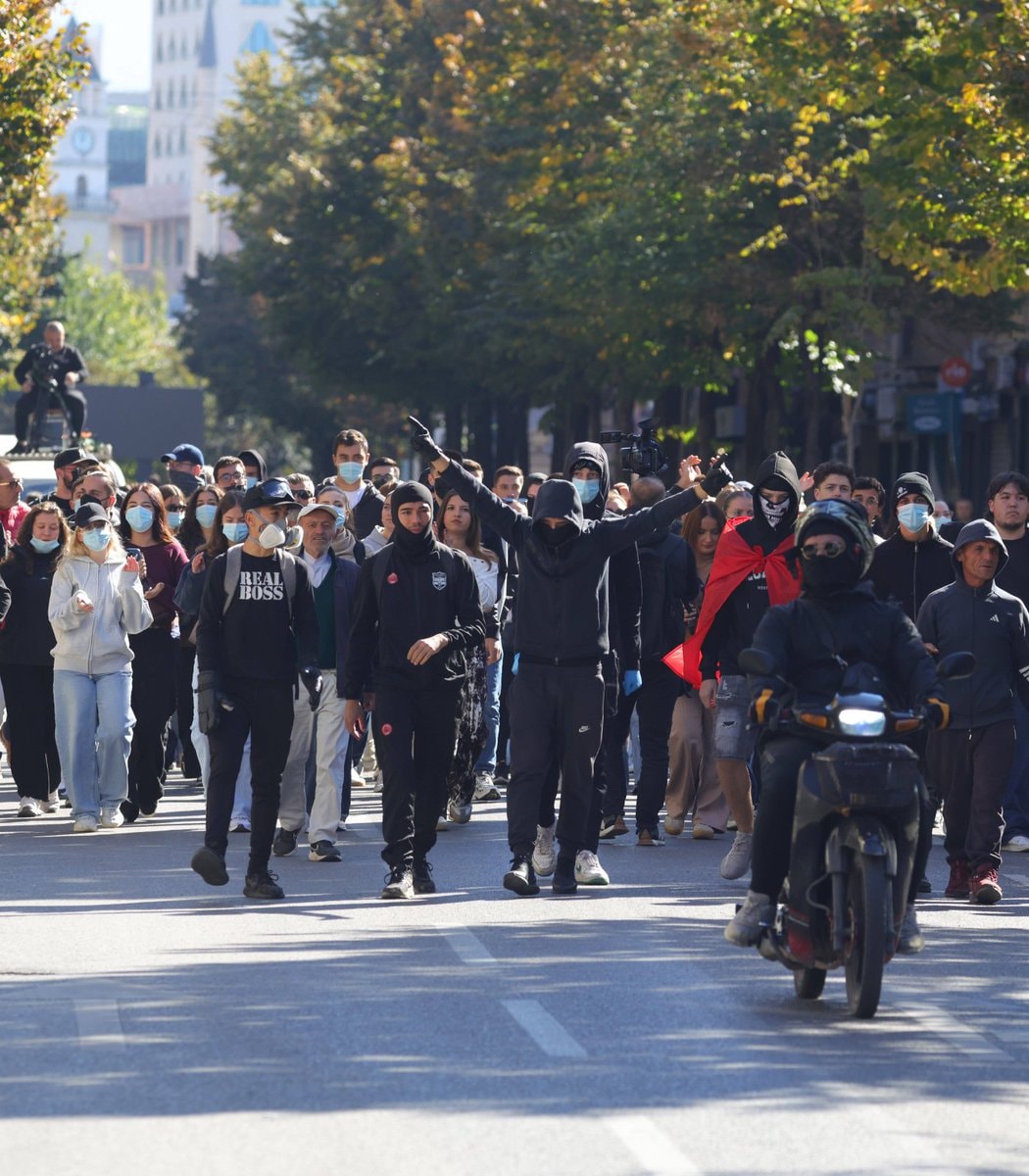 Albania Flamingo Revolution protests (photo 2 of 2)