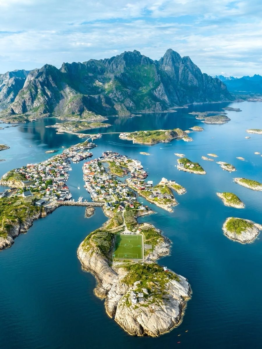 Lofoten, Norway (photo 1 of 2)