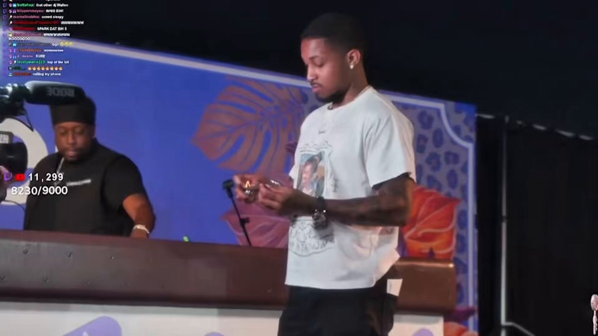 DDG performs WHO TF IS DDG at Snoop Dogg event