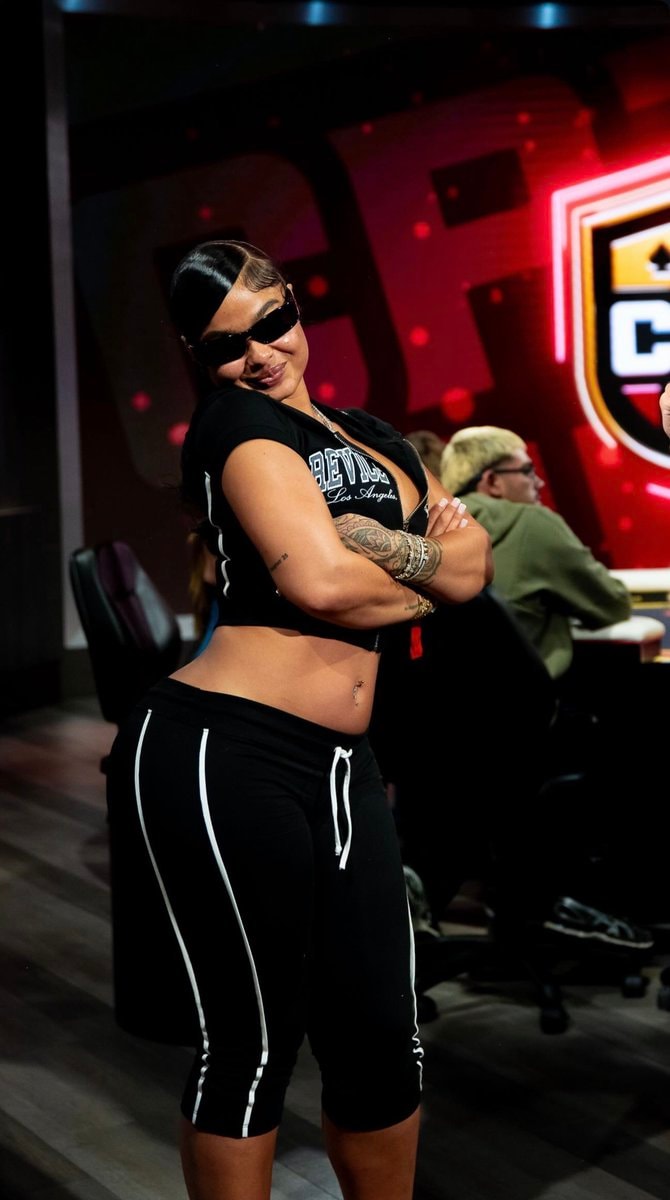India Love Celebrity Poker Tournament photos (photo 3 of 4)