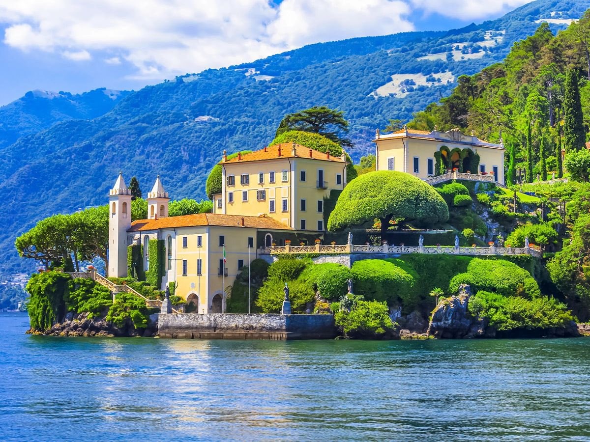 Lake Como Italy scenery (photo 2 of 4)