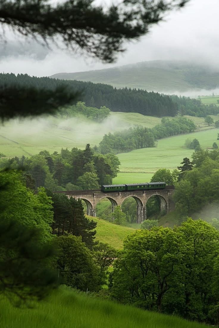 Scotland landscape (photo 4 of 4)