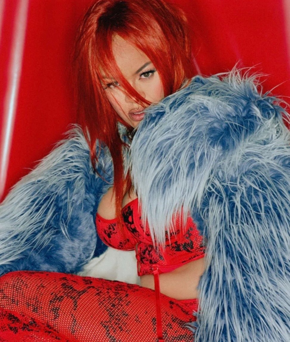 Rihanna red hair Savage X Fenty x Diesel (photo 2 of 2)