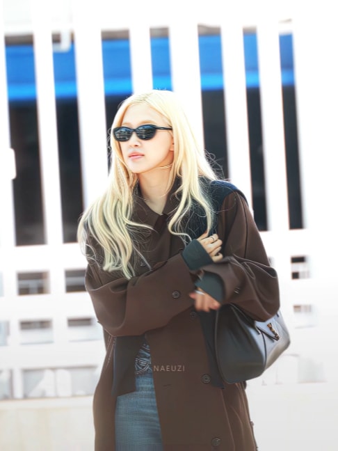 rosé airport departure fancam